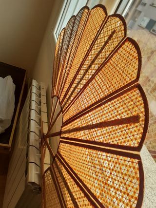 Abanico decorativo grande mimbre y madera