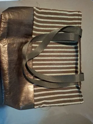 Bolso de tela con rayas