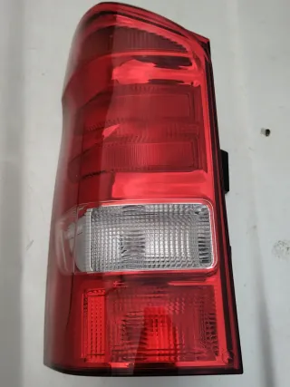 Piloto Trasero Mercedes Vito A4478200064