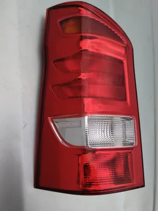 Piloto Trasero Mercedes Vito A4478200064