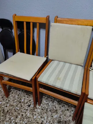 Lote 4 sillas comedor madera cerezo