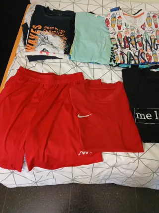 Lote de camisetas y pantalón corto niño 12 años