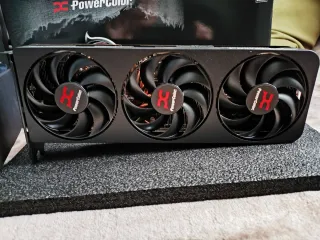 Gráfica AMD Radeon RX 9070 XT PowerColor