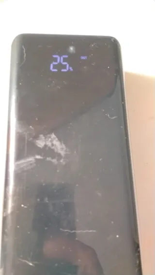 Batería Portátil con Linterna LED