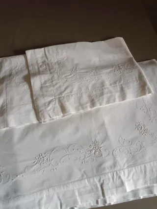 Lenzuola matrimoniali vintage ricamate