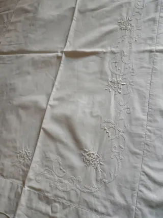 Lenzuola matrimoniali vintage ricamate