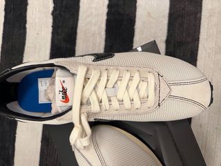 Nike Bambas Blanco y Negro Nuevas