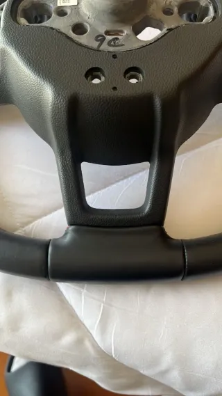 Volante Volkswagen Golf MK7 GTI