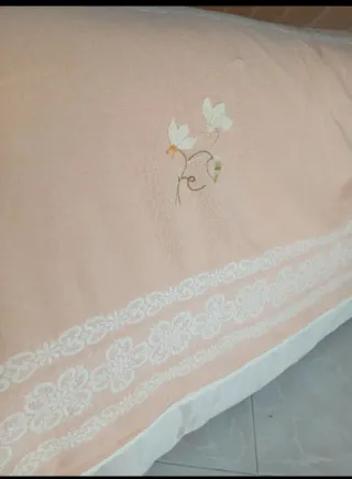 Copriletto in cotone colore albicocca