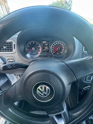 Volkswagen Polo 2014 TSI