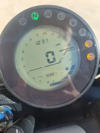 QJMotor SRV 125 - 11.000 km