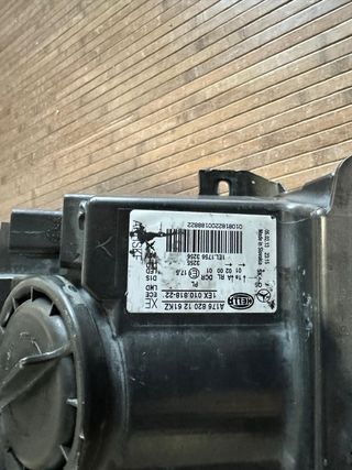 Faro Izquierdo Mercedes Benz Xenon