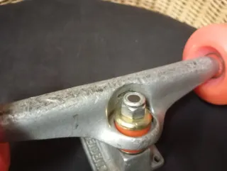 Ejes Skateboard Independent + Ruedas Vision