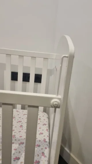 Cuna Micuna con colchón viscoelástico