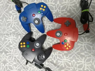 Mandos Nintendo 64 (N64) - Azul, Rojo, Negro
