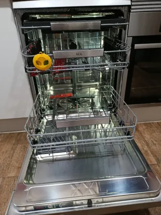 Lavavajillas AEG Inox XXL 15 servicios