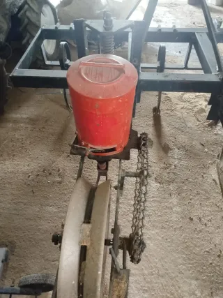 Sembradora Maíz, Garbanzos, Girasol