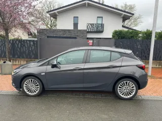Opel Astra 2016