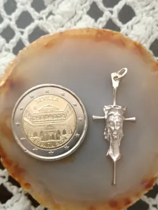 Cruz de plata con Cristo