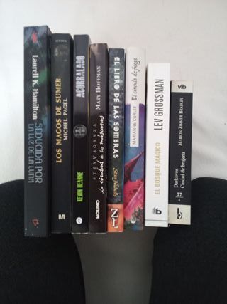 Lote 8 Libros de Fantasía