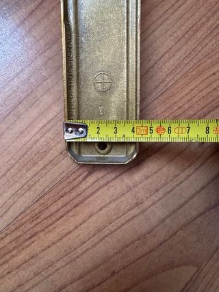 Picaportes dorados para puertas interiores