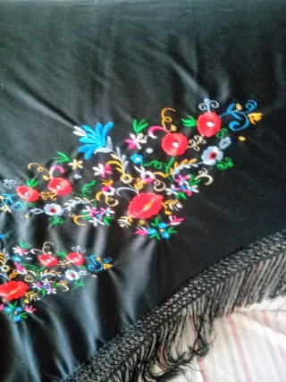 MANTONCILLO DE FLAMENCA