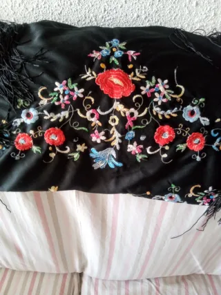 MANTONCILLO DE FLAMENCA