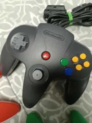 Mandos. Excelente estado. Nintendo 64