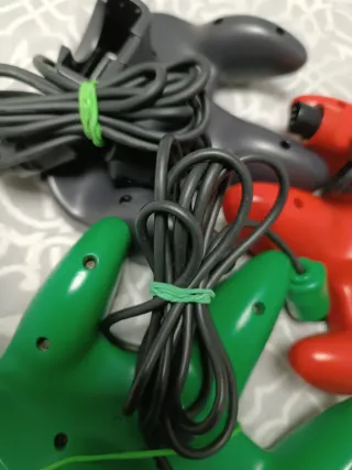 Mandos. Excelente estado. Nintendo 64