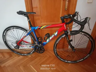 Bicicleta BH de carbono único dueño