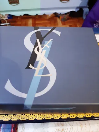 Lote 2 Cajas Versace y YSL