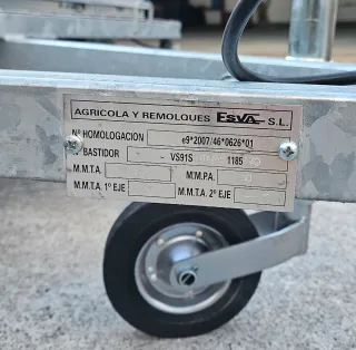 Remolque transversal moto marca ESVA