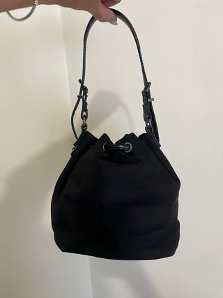 Borsa a secchiello nera