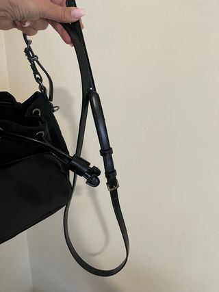 Borsa a secchiello nera