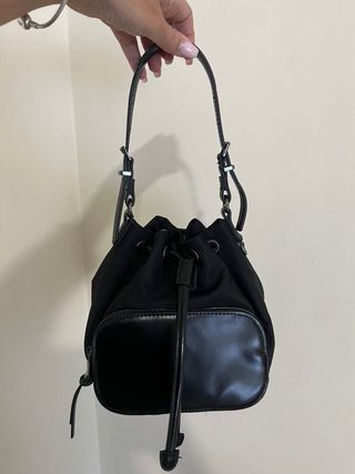 Borsa a secchiello nera