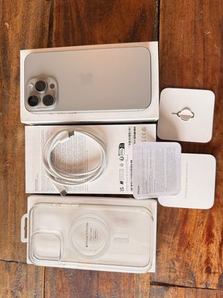 iPhone 15 Pro Max 256GB Plata