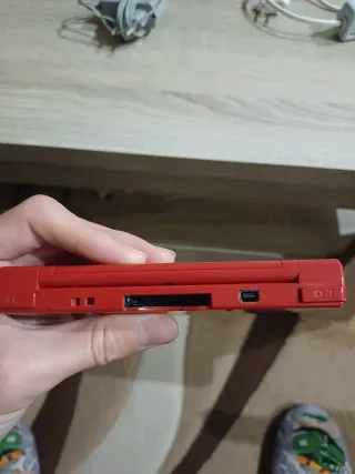 Pacchetto Nintendo DSi con 10 giochi