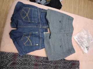 Pack de falda ,dos pantalones cortos y vestido