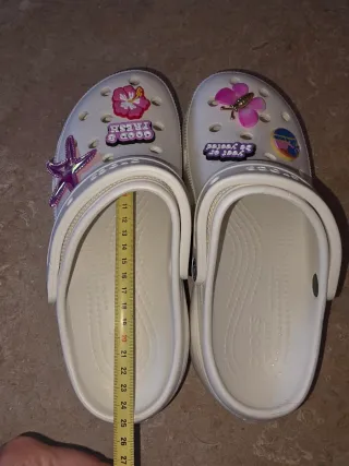 Crocs de plataforma, talla 38 Eu