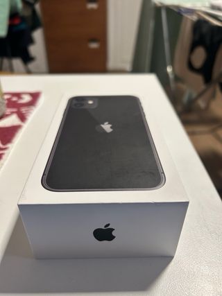 iPhone 11 Nero 128 GB + scatola originale