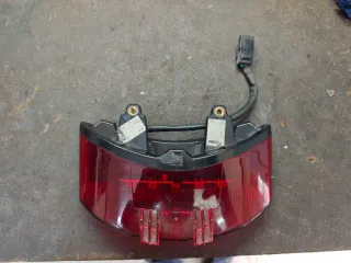 Faro trasero Triumph Street Triple 675