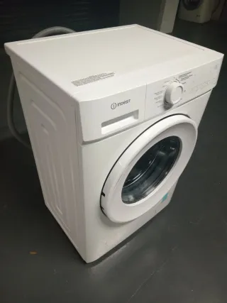 Lavadora Indesit 8 kg