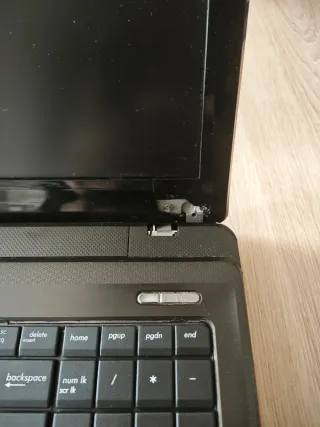 Portátil Asus K52F Negro