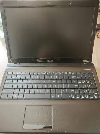 Portátil Asus K52F Negro