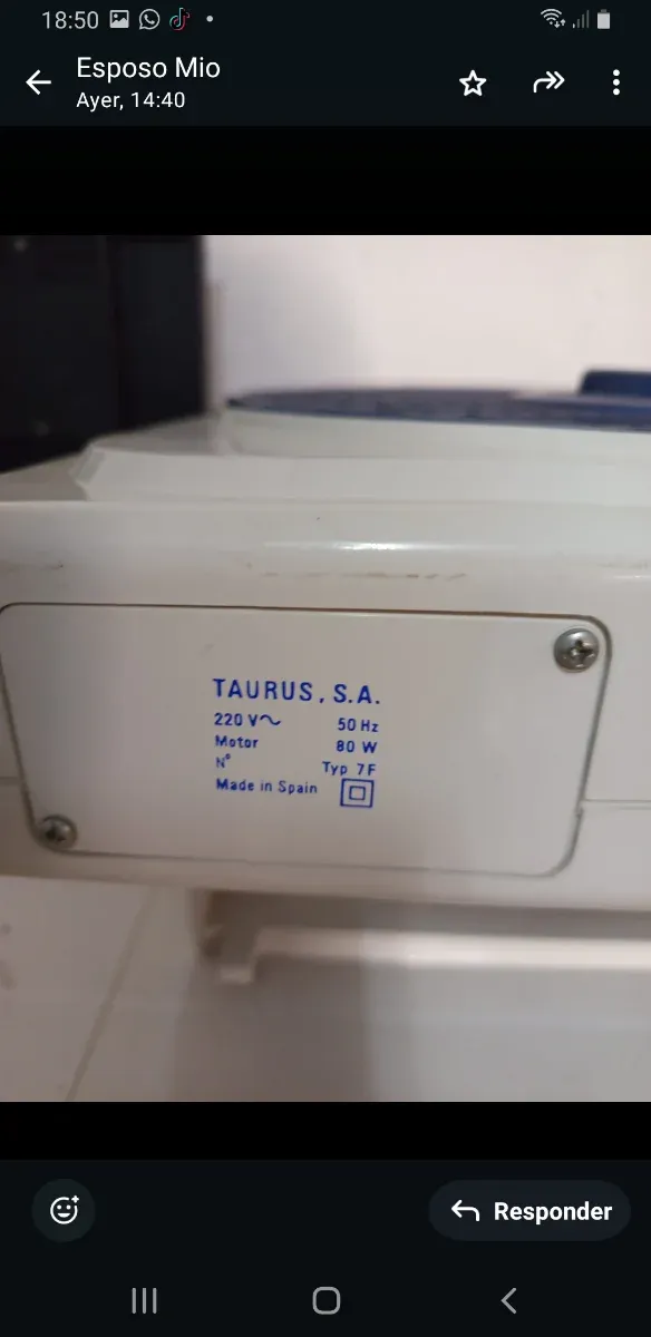 Ventilador Taurus Oscilante Blanco/Azul