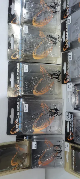 LOTE ACCESORIOS DEPREDADORES SAVAGEAR .