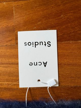 Sciarpa Acne Studios nuova con cartellino