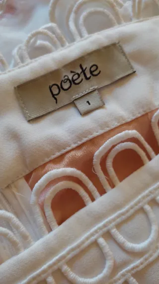 Vestido blanco con volantes y encaje talla 1