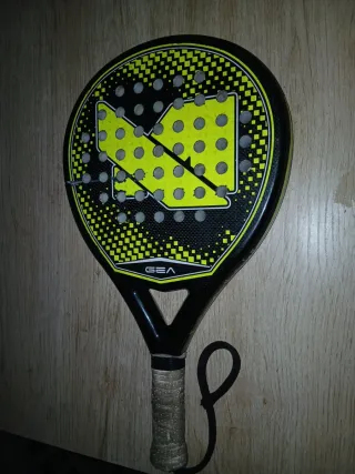 Pala de pádel Black Crown GEA