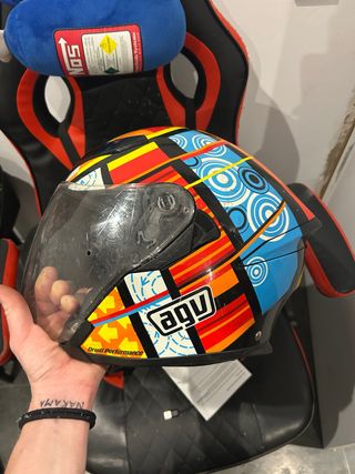 Casco de moto AGV